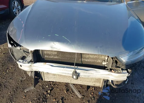 2014 Audi A4 2.0T Premium из США, поврежденный, VIN WAUFFAFLXEN039721